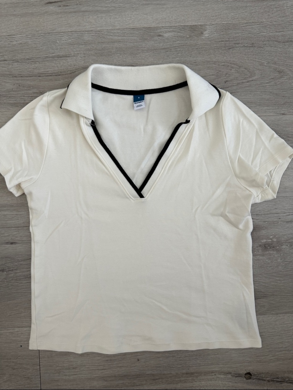 Old Navy White Crop Polo Top
